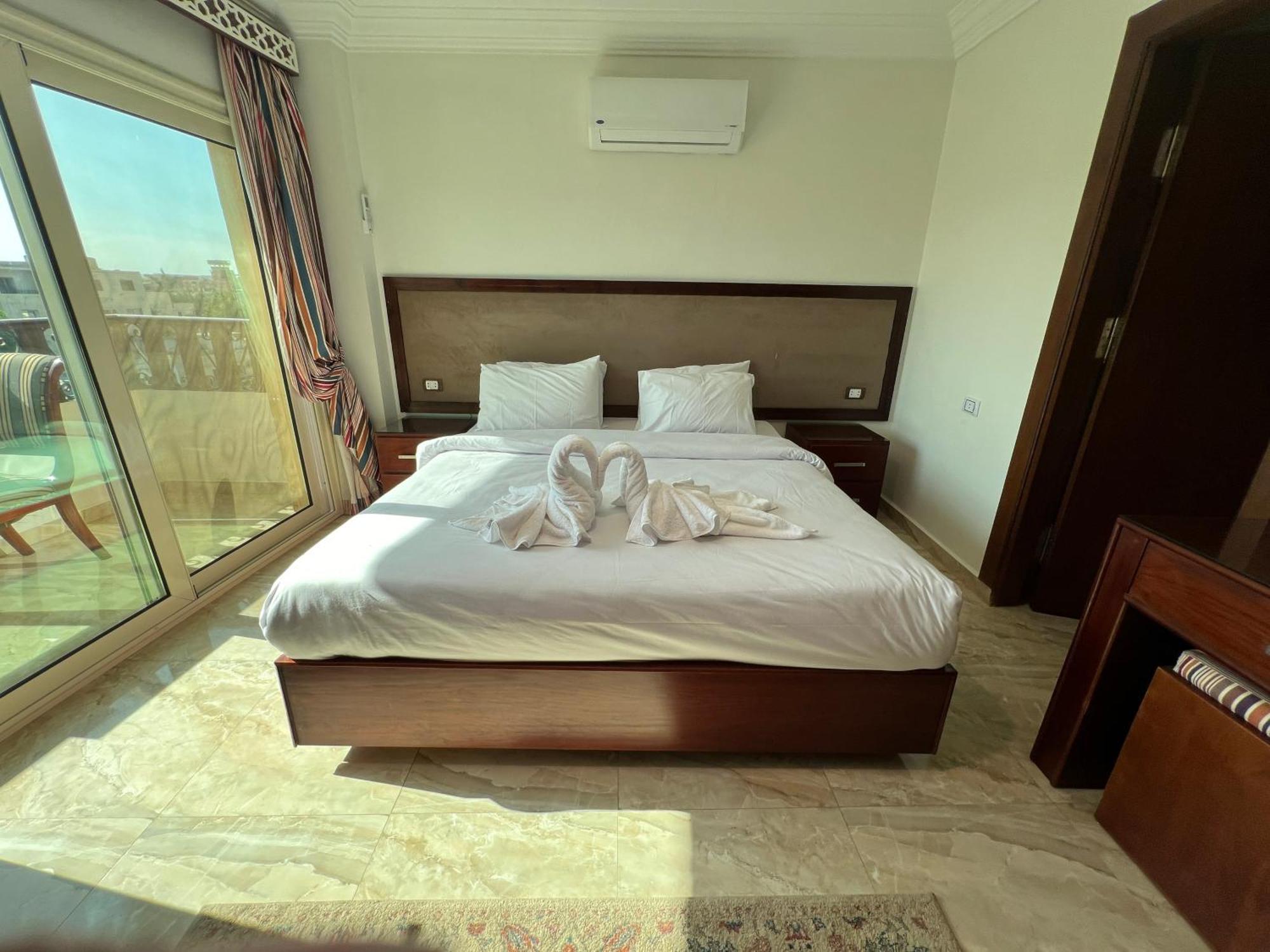 El Aida Pyramids View Hotel Kafret el-Gabal Exterior photo