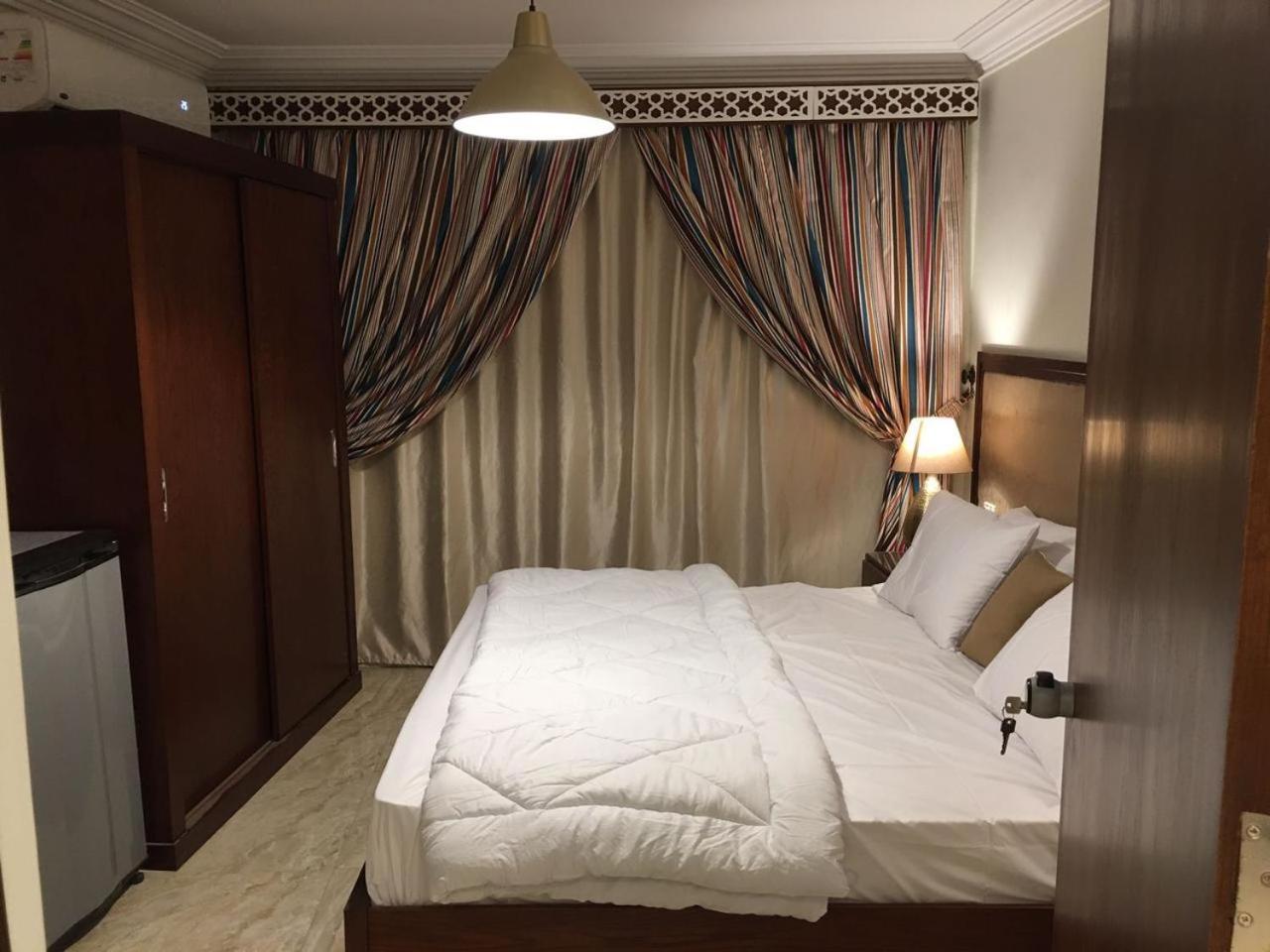 El Aida Pyramids View Hotel Kafret el-Gabal Exterior photo
