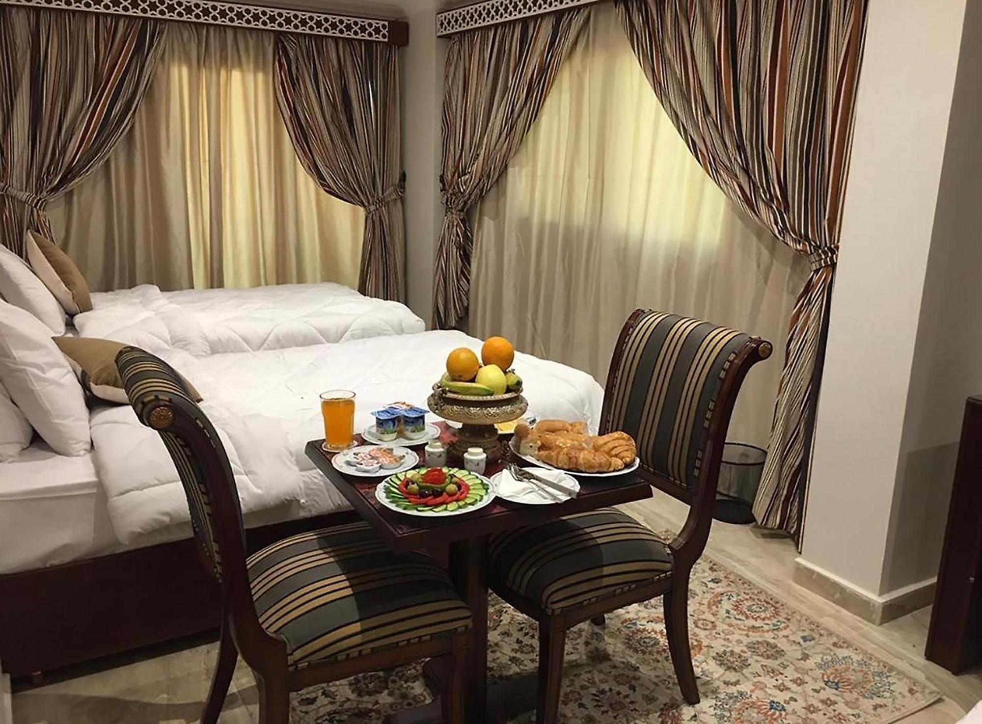 El Aida Pyramids View Hotel Kafret el-Gabal Exterior photo
