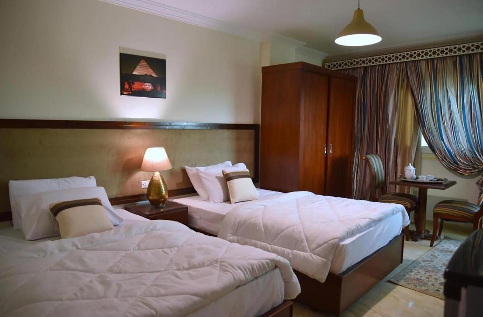 El Aida Pyramids View Hotel Kafret el-Gabal Exterior photo
