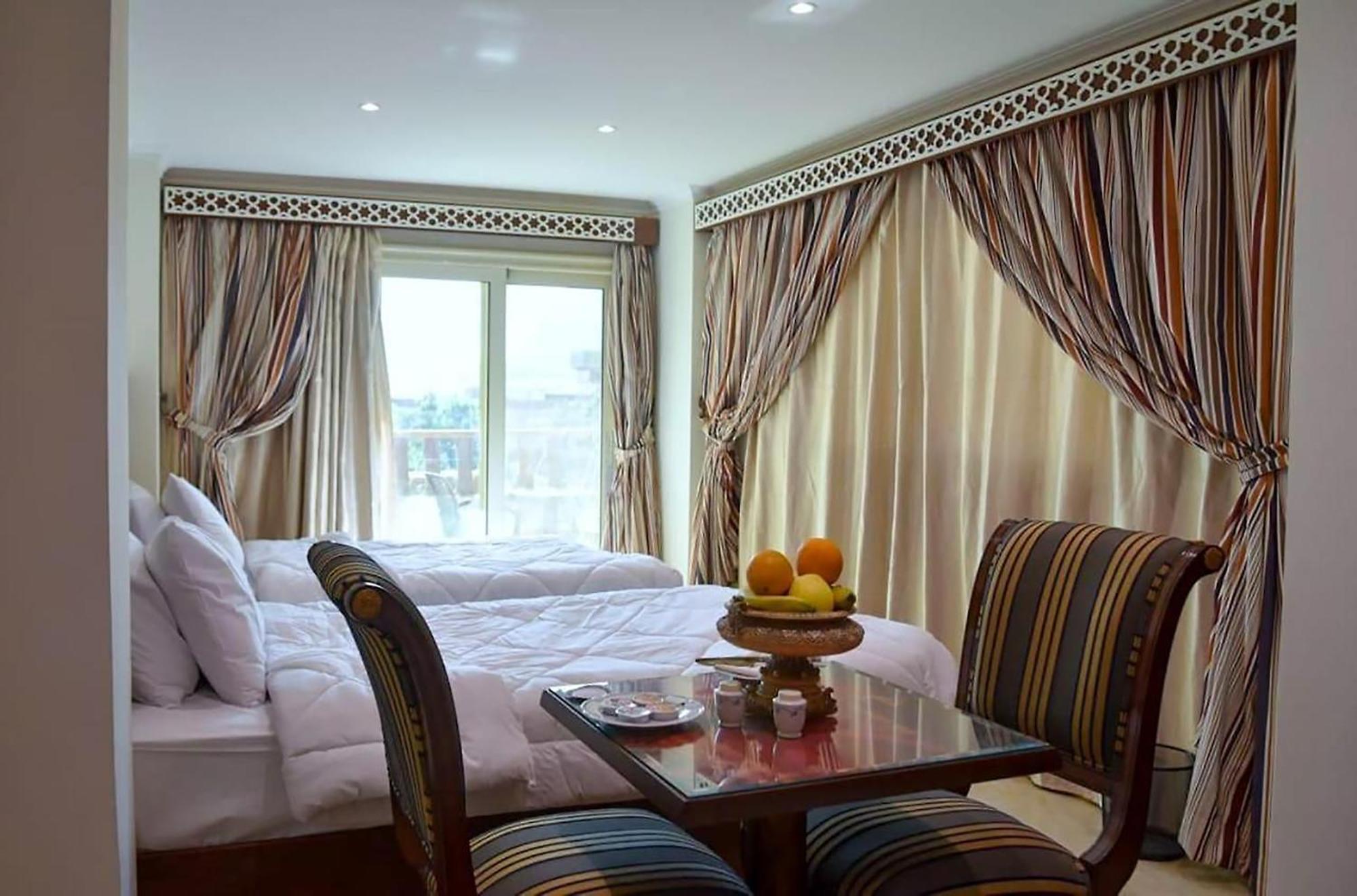 El Aida Pyramids View Hotel Kafret el-Gabal Exterior photo