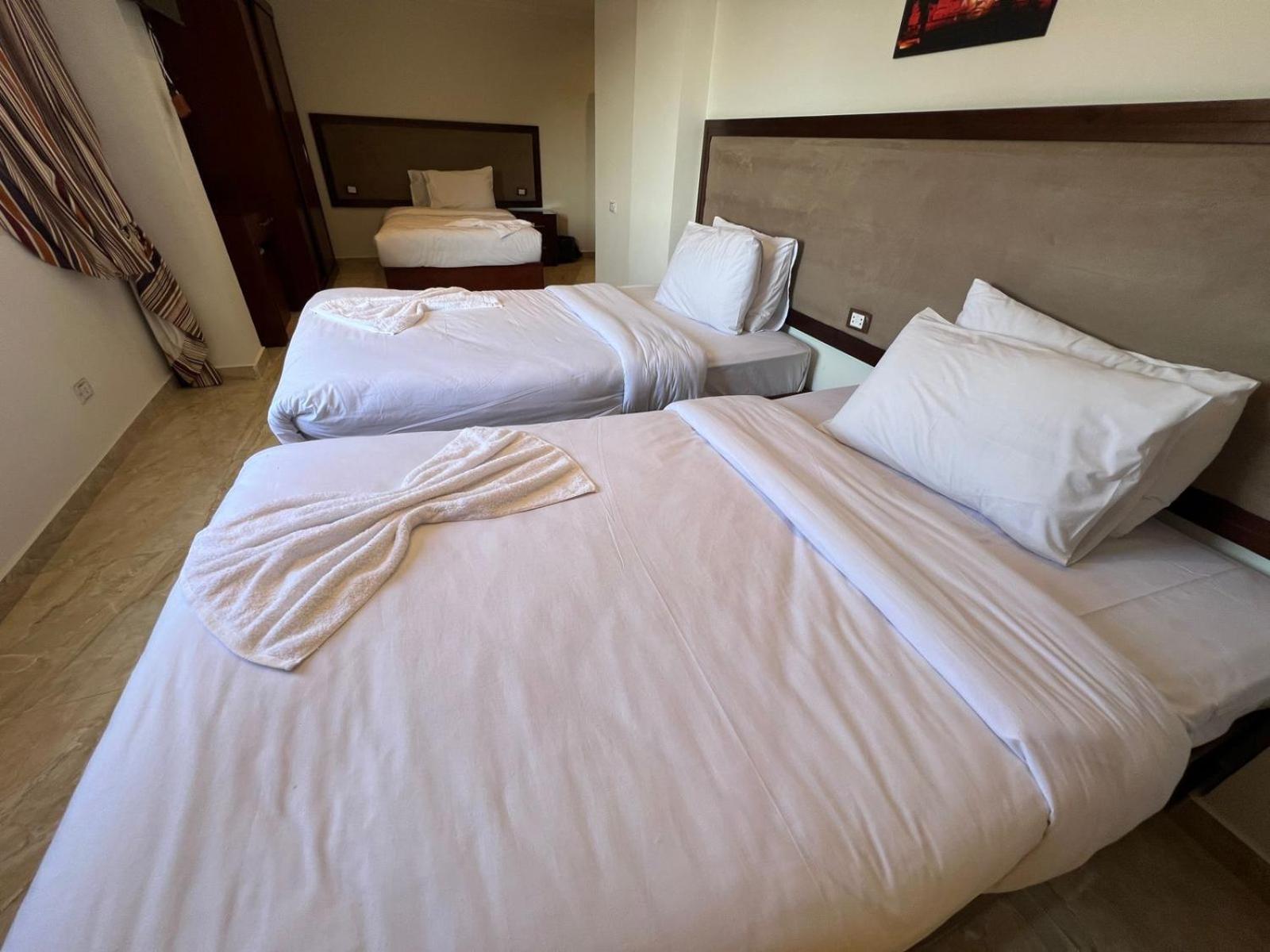 El Aida Pyramids View Hotel Kafret el-Gabal Exterior photo